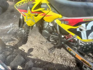 Suzuki RM