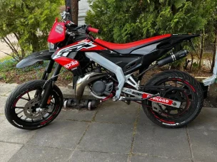 Aprilia SX