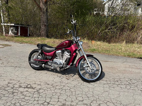 Suzuki Intruder