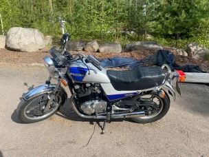 Suzuki GR
