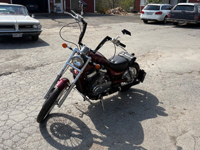 Suzuki Intruder