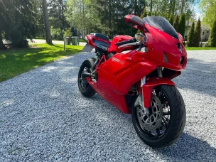 Ducati 749