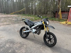 MH Motorcycles RYZ 50