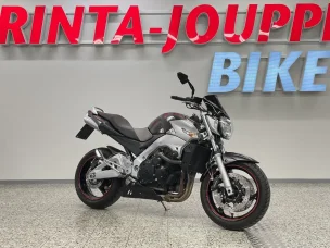 Suzuki GSR