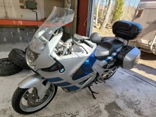 BMW RS