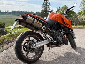 KTM 990