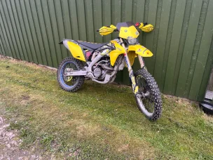 Suzuki RM-Z