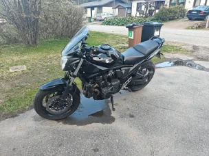 Suzuki GSF