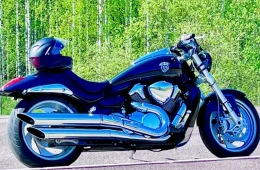 Suzuki Intruder