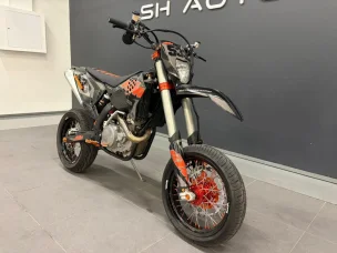 KTM 400