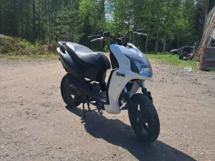 SYM RS 50