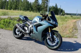 Yamaha FZ1-S