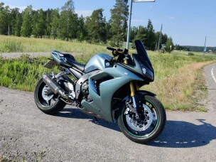 Yamaha FZ1-S