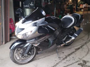 Kawasaki ZZR