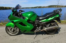 Kawasaki ZZR