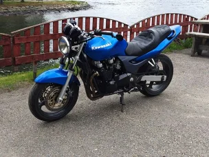 Kawasaki ZR-7