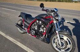 Yamaha V-Max