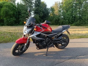 Yamaha XJ6-N