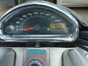 Suzuki Intruder