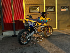 Suzuki RM