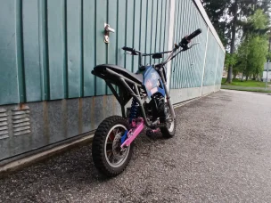Muu merkki Muu malli
