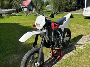 Husqvarna WR