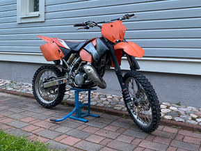 KTM 125