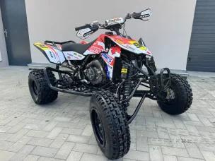 Suzuki LT-R