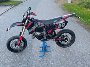 KTM 125
