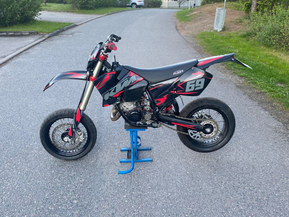 KTM 125