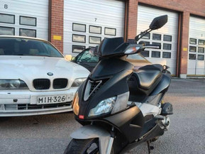 Aprilia SR