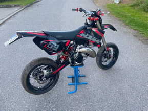 KTM 125