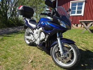 Yamaha FZ6-S