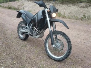 KTM 640