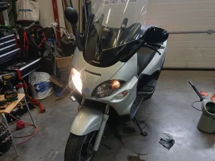 Piaggio X9