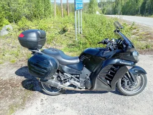 Kawasaki GTR