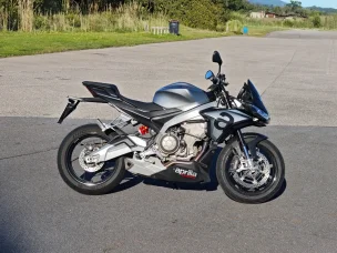 Aprilia Tuono