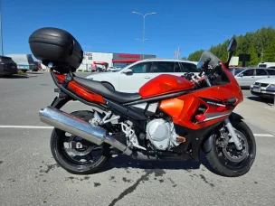 Suzuki GSX