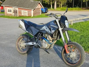 KTM 640