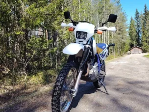 Suzuki DR