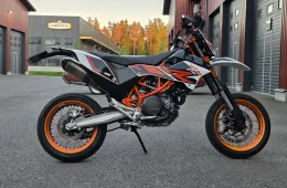 KTM 690