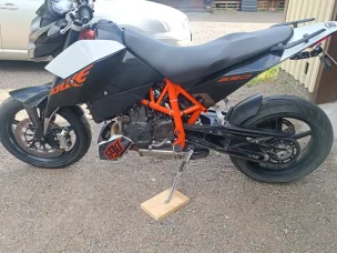 KTM 690