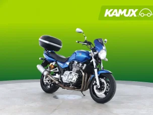 Yamaha XJR