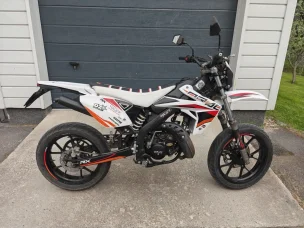 Drac Supermoto