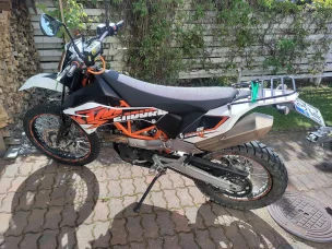 KTM 690