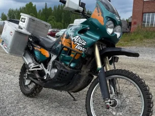 Honda XRV