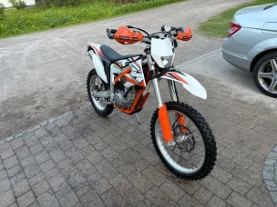 KTM 350