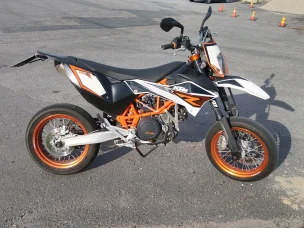 KTM 690