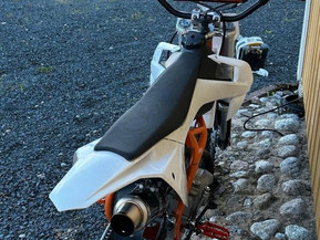 X-Motos Dirt Bike