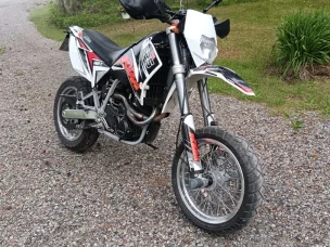 KTM 640